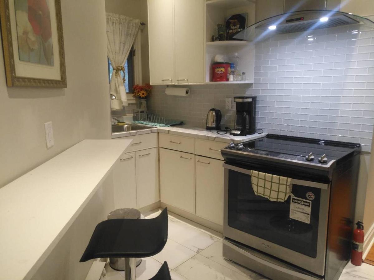 Lakeview Private Suite-Twin Or King Tottenham Екстериор снимка