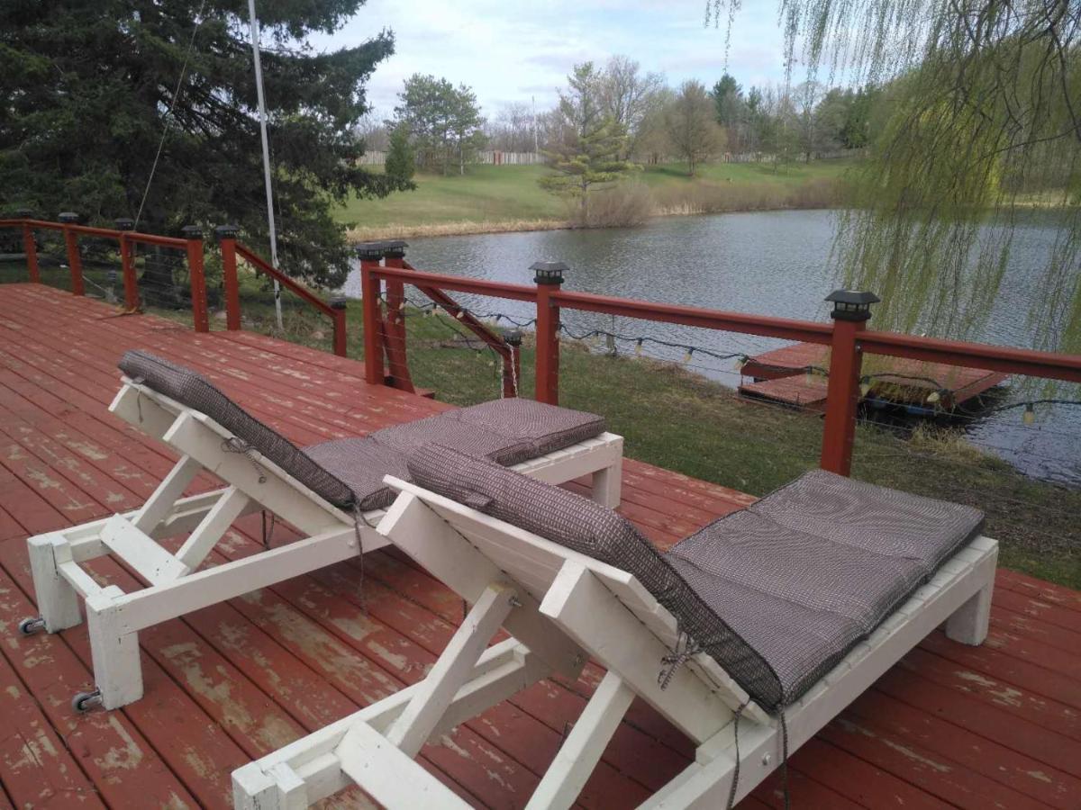 Lakeview Private Suite-Twin Or King Tottenham Екстериор снимка