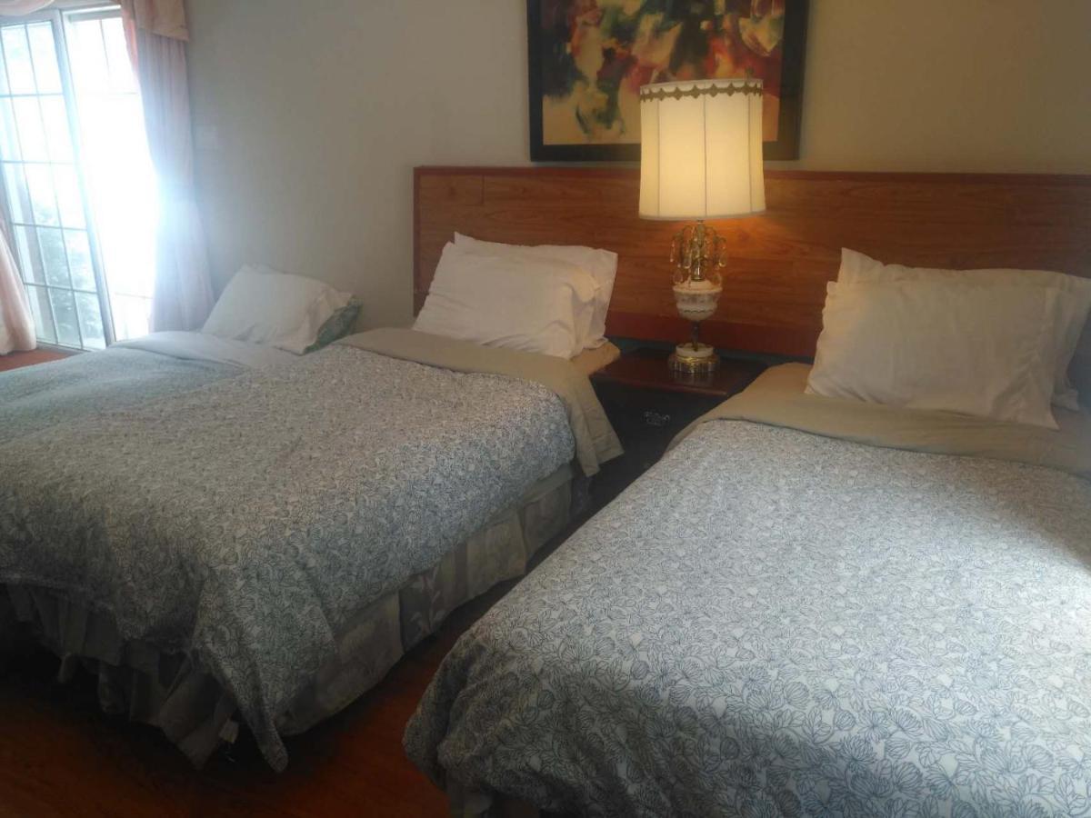 Lakeview Private Suite-Twin Or King Tottenham Екстериор снимка