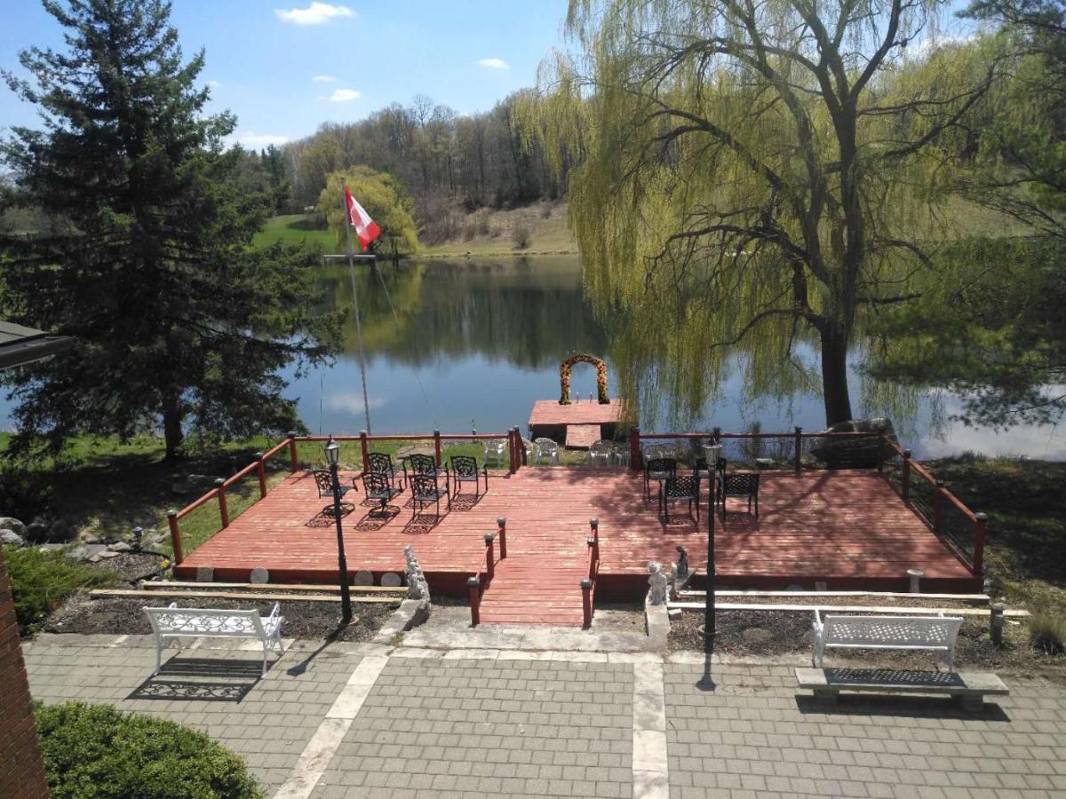 Lakeview Private Suite-Twin Or King Tottenham Екстериор снимка